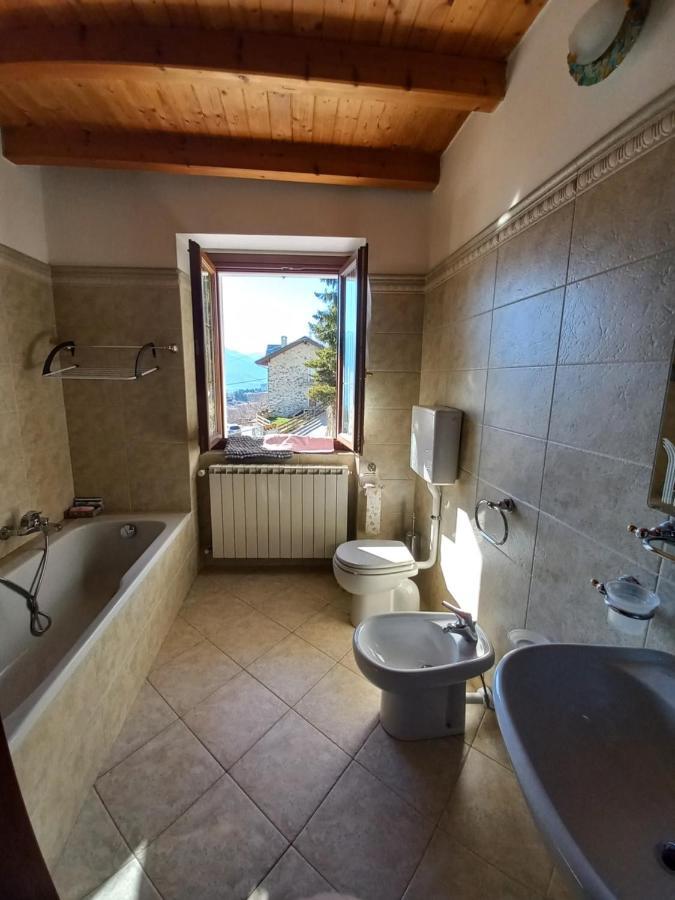 Casa Vacanza Da Ghislin Тельйо Екстер'єр фото