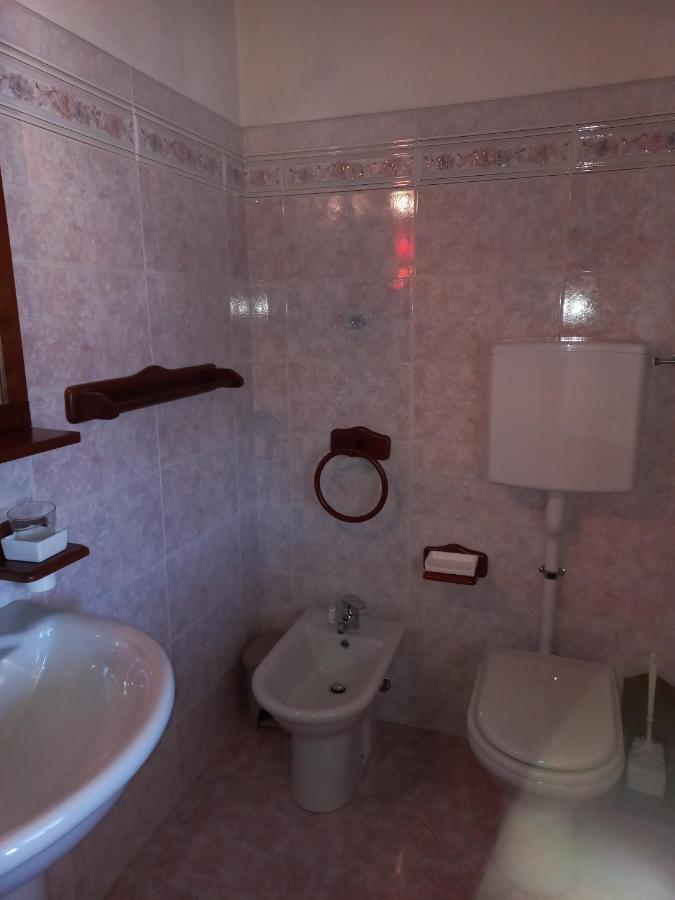 Casa Vacanza Da Ghislin Тельйо Екстер'єр фото