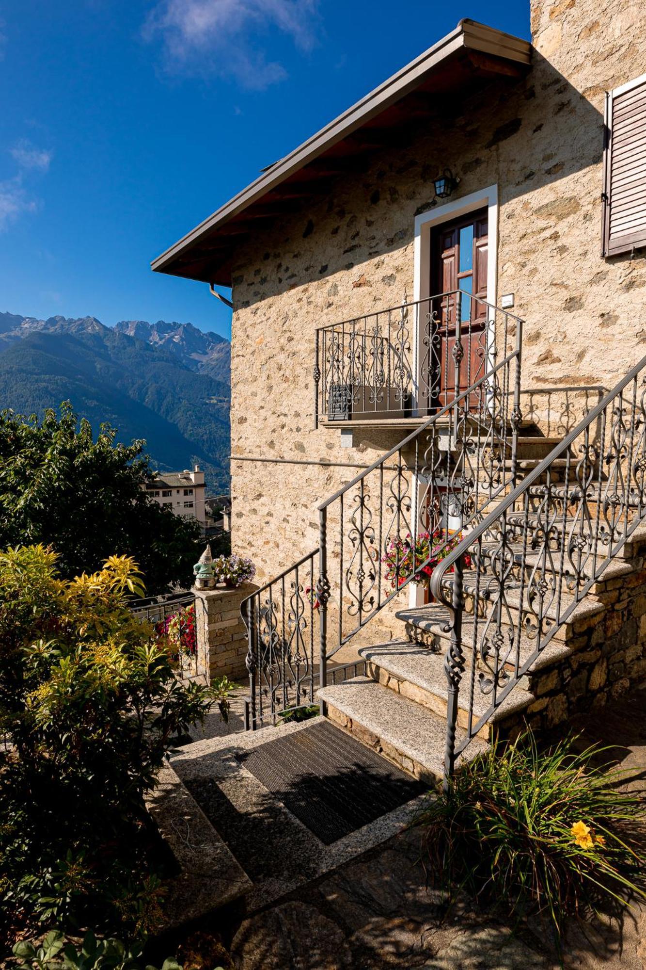 Casa Vacanza Da Ghislin Тельйо Екстер'єр фото